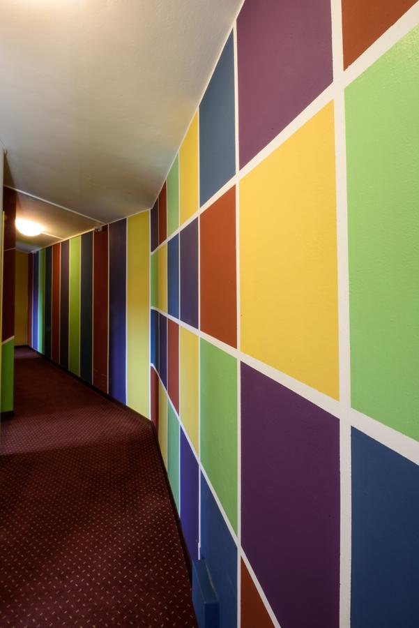 Colors Hostel 토스콜라노마데노 외부 사진
